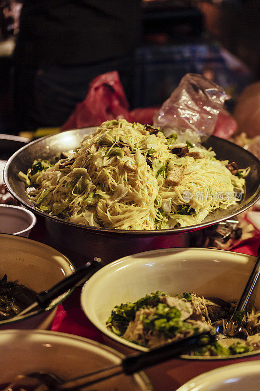 泰国清迈夜市的街头小吃