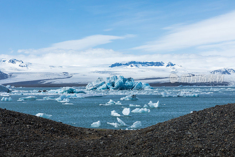 冰岛Jokulsarlon冰川泻湖冰山