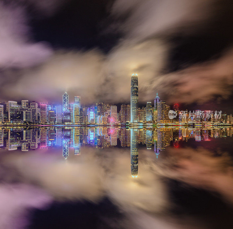 香港中环的倒影