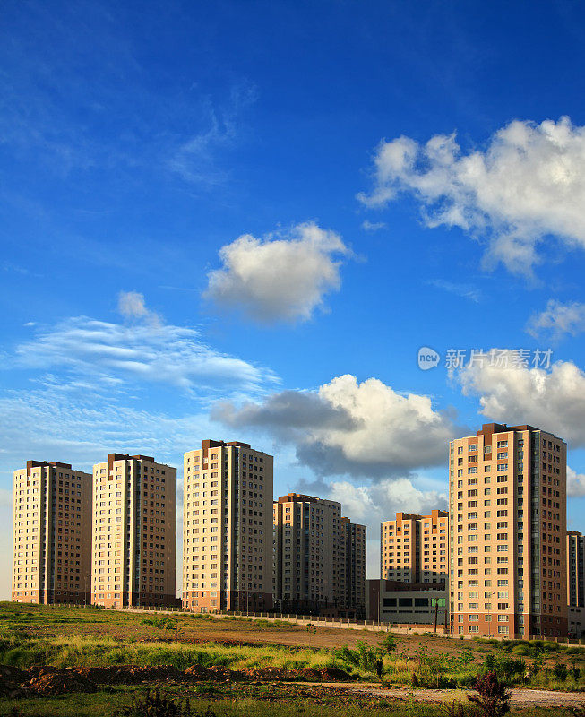 一排住宅楼