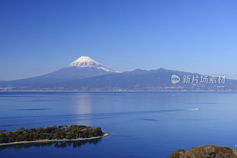 富士在大崎和骏河湾，日本静冈县，静冈县，Numazu，静冈县，西村