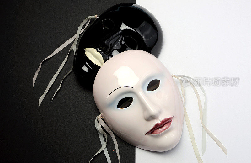 黑白主题陶瓷面具