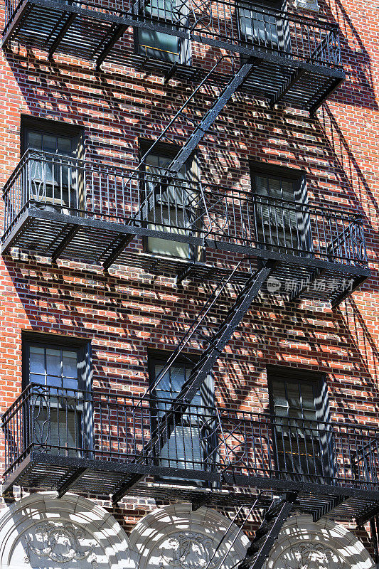 带防火梯的房子，布鲁克林，纽约