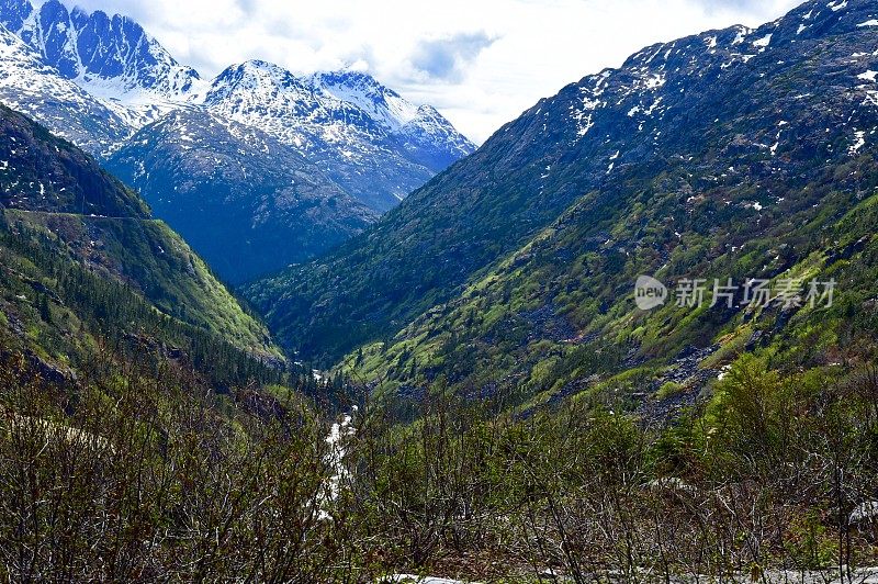 加拿大落基山脉