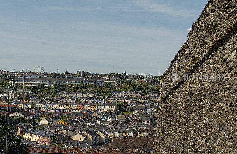 北爱尔兰德里的城墙。