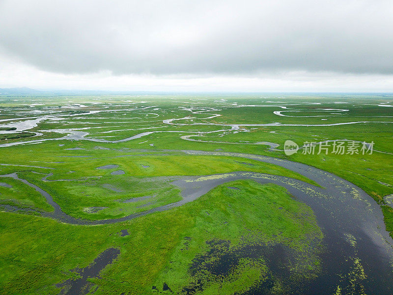 无人机拍摄中国黑龙江省的沼泽地