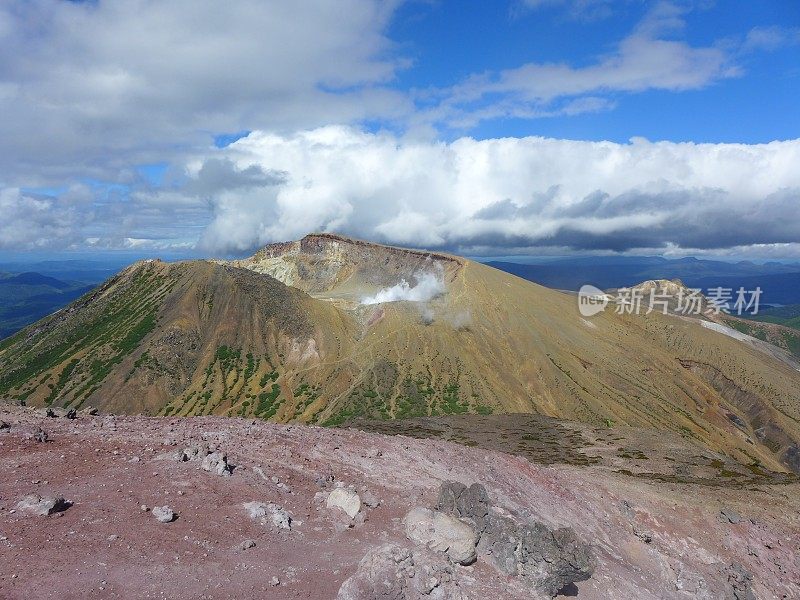 日本北海道阿坎戴克米坎戴克山(100座名山)