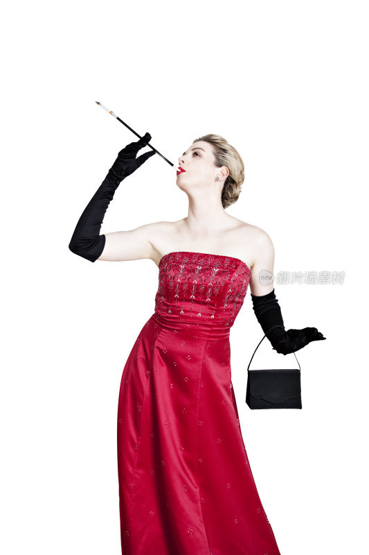 女演员摆出优雅的红色连衣裙