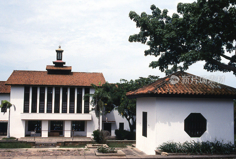 非洲加纳阿克拉莱贡加纳大学校园主要教学楼