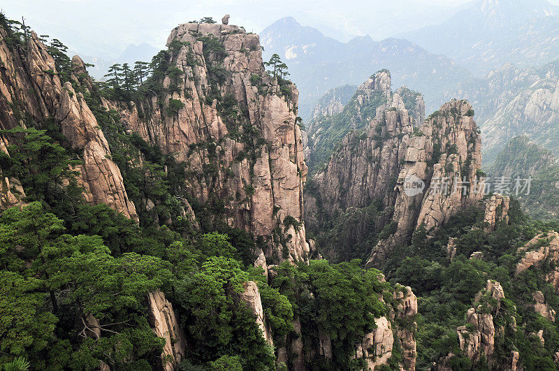 中国东部的黄山景观