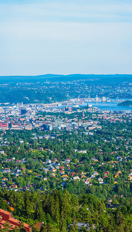 奥斯陆空中全景图绿色郊区城市滨水挪威