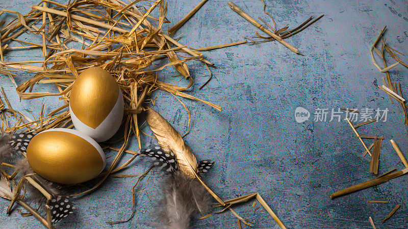 快乐的复活节背景与金蛋