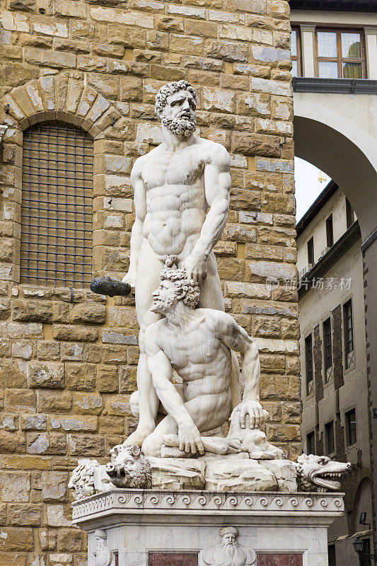 赫拉克勒斯的雕像