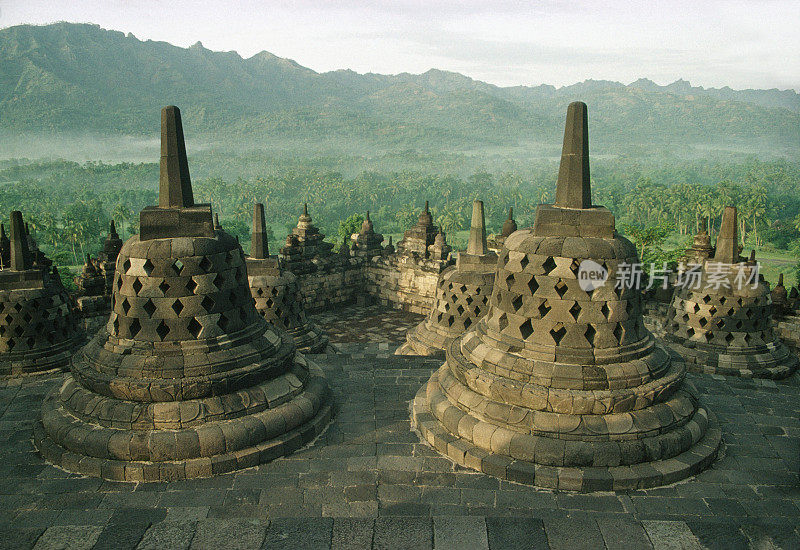 婆罗浮屠纪念碑，中爪哇，印度尼西亚