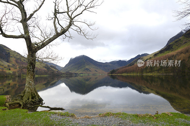 巴特米尔湖，湖区。