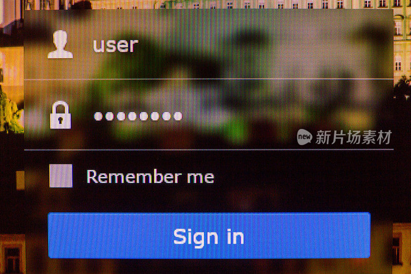 用户登录和密码在显示器屏幕上，登录按钮。