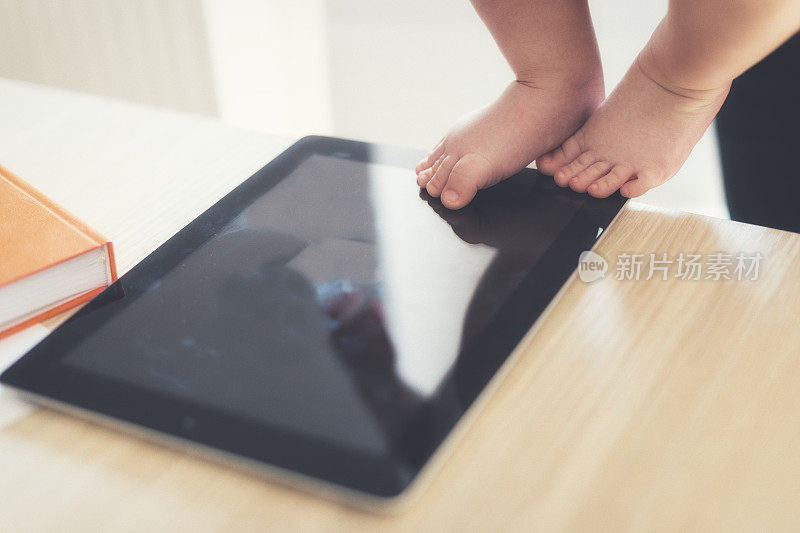 婴儿使用ipad