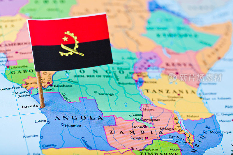 安哥拉地图和国旗