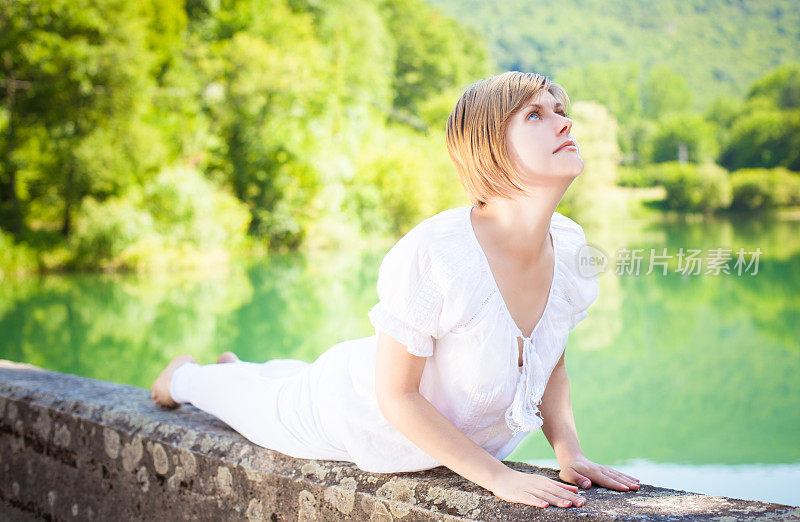 瑜伽,Bujangasana