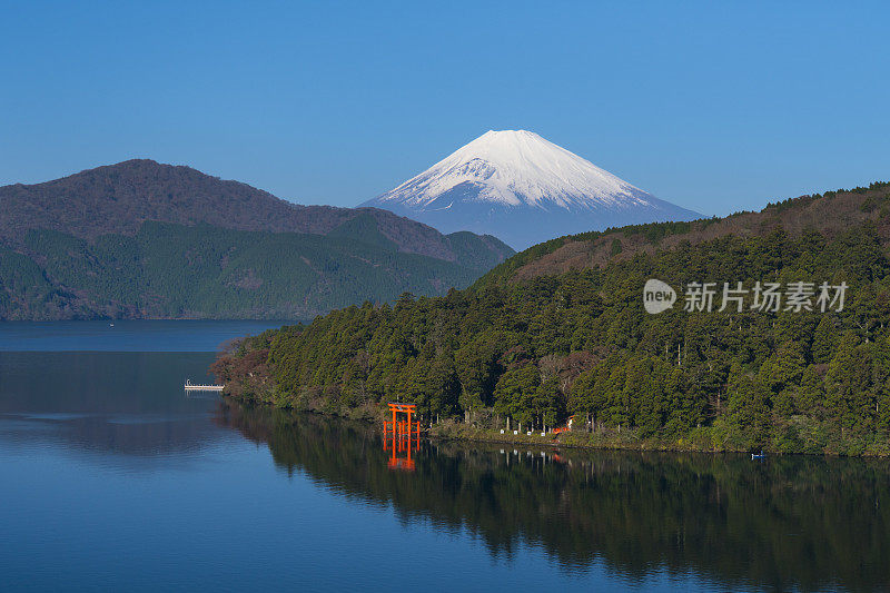 富士山、阿什湖和箱根寺