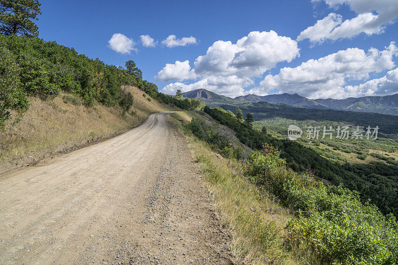 圣胡安山脉的小路