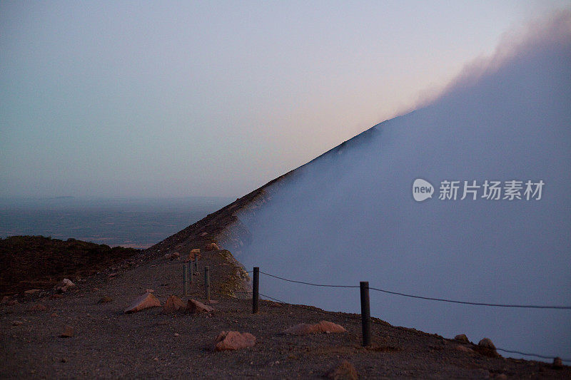 Telica火山