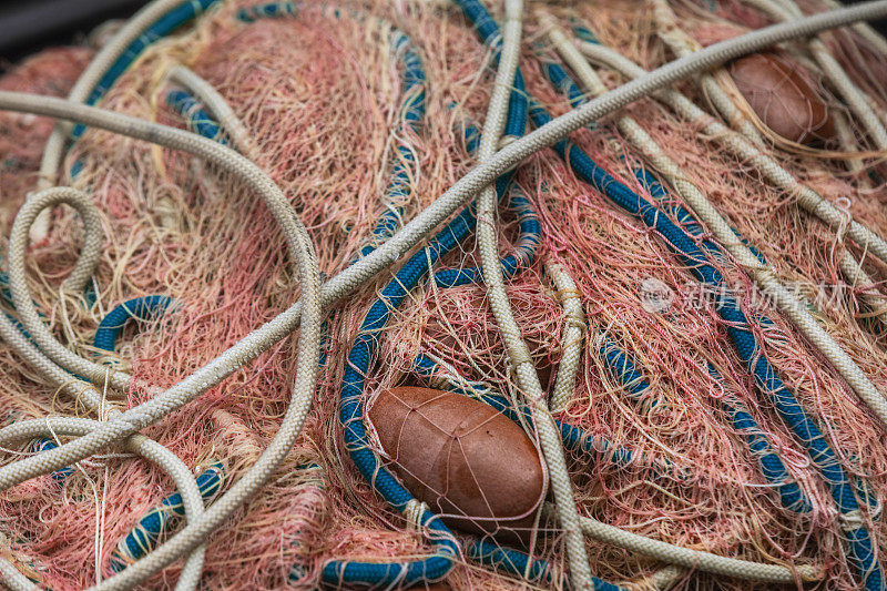 彩色渔网的特写镜头