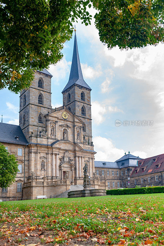 德国巴伐利亚的班贝格，米迦尔斯堡修道院的主塔