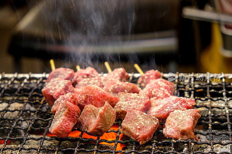 神户牛肉烤鸡肉串