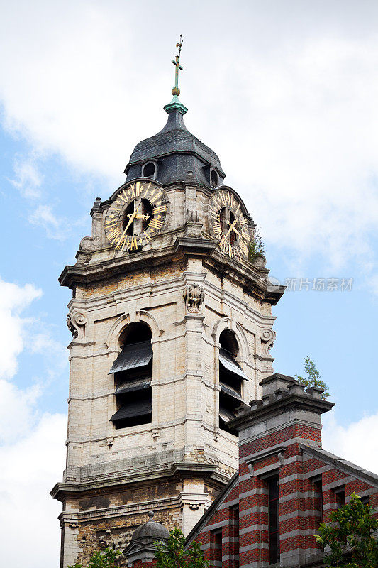 布鲁塞尔圣凯瑟琳教堂的钟楼
