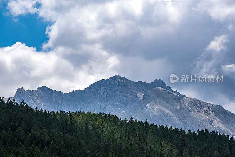 安塔利亚金牛座山脉，地中海地区，博兹布伦山