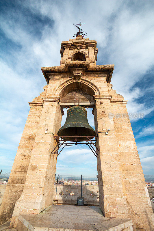 西班牙巴伦西亚圣玛丽大教堂米格尔莱特钟塔上的米格尔莱特钟