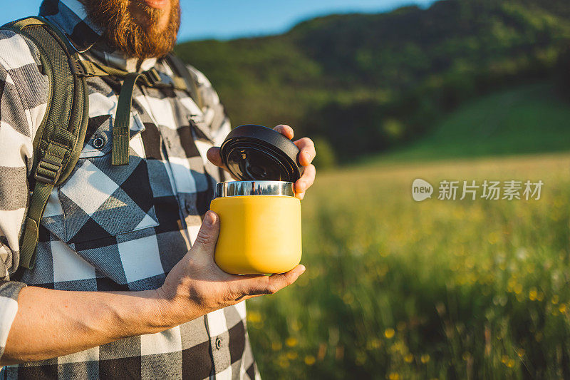 可重复使用的食物容器特写