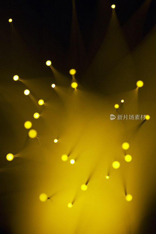 黄色照明光纤电缆背景纹理
