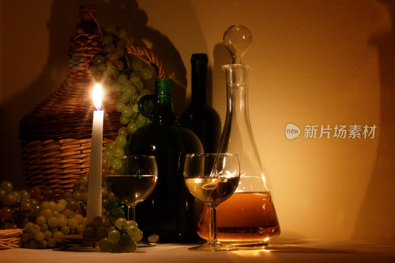 静物:葡萄酒和葡萄