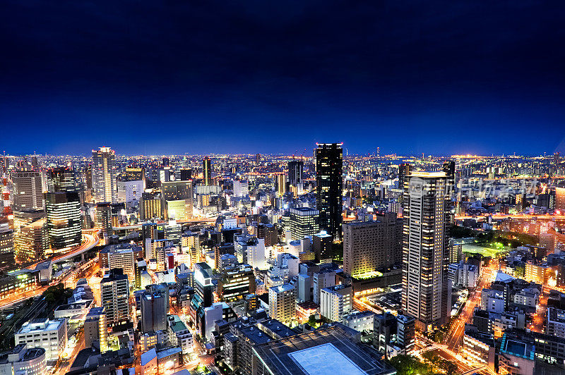 日本大阪的夜光市景