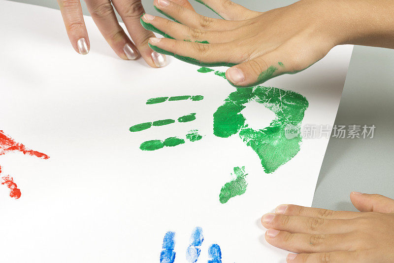 儿童彩色手印
