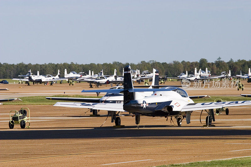 空军基地