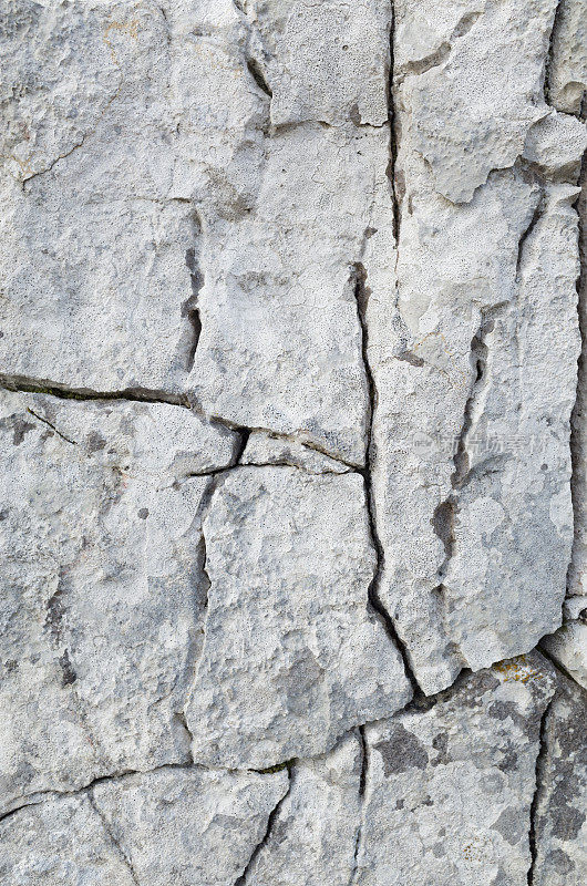 英国湖区:白冢疤上的石灰岩特写