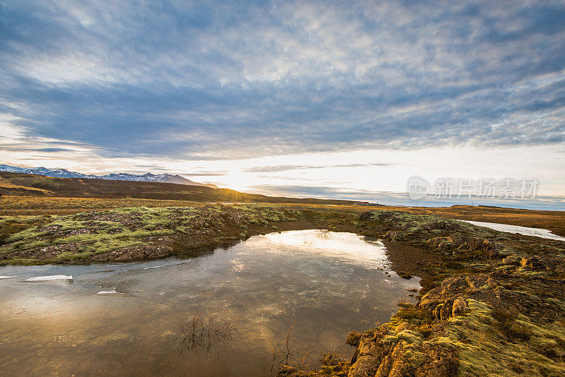 最喜欢的旅游目的地，令人惊叹的自然风景-冰岛