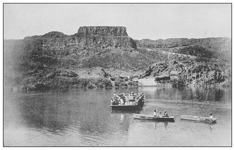 美国的古董黑白照片:休休尼瀑布渡船