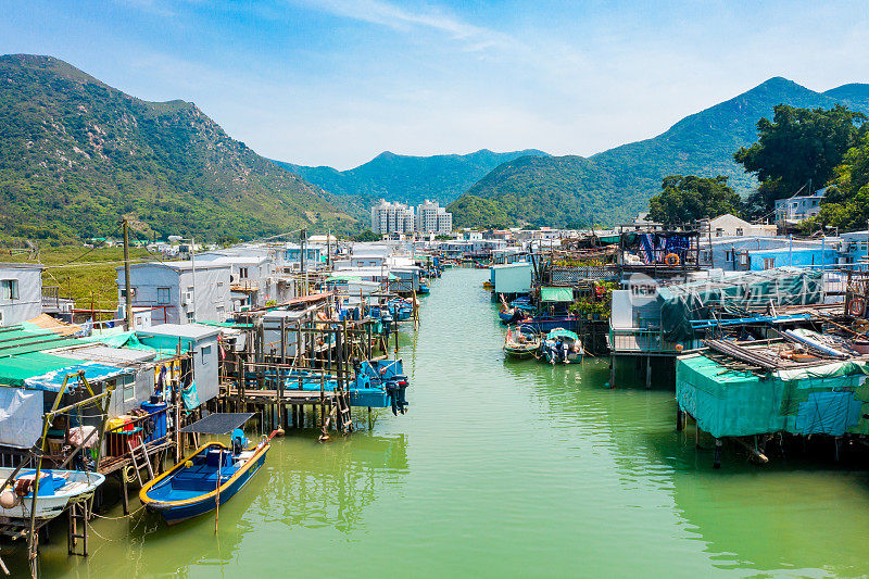 大澳渔村，香港老浮屋和海