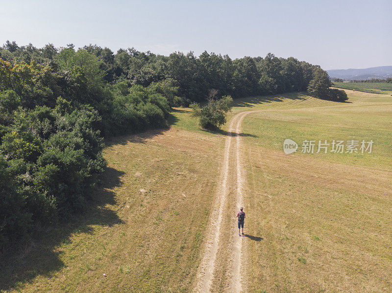 负担得起的地方旅行