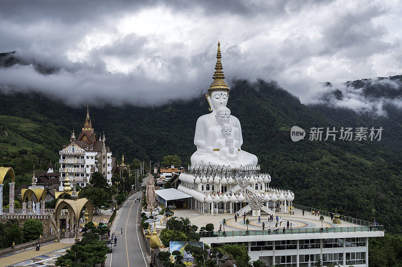 泰国碧差府考考区佛寺寺山考