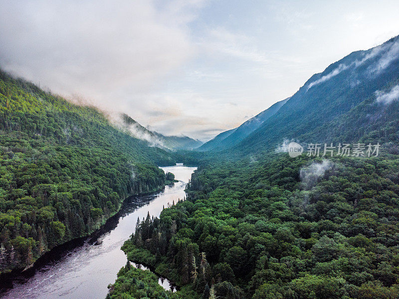 雅克·卡蒂埃河鸟瞰图