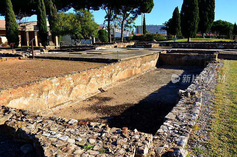 罗马别墅的游泳池