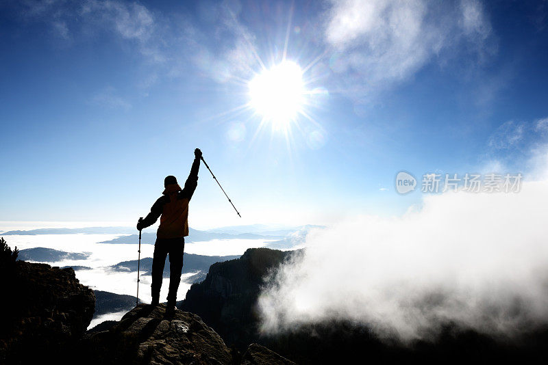 山顶上的人