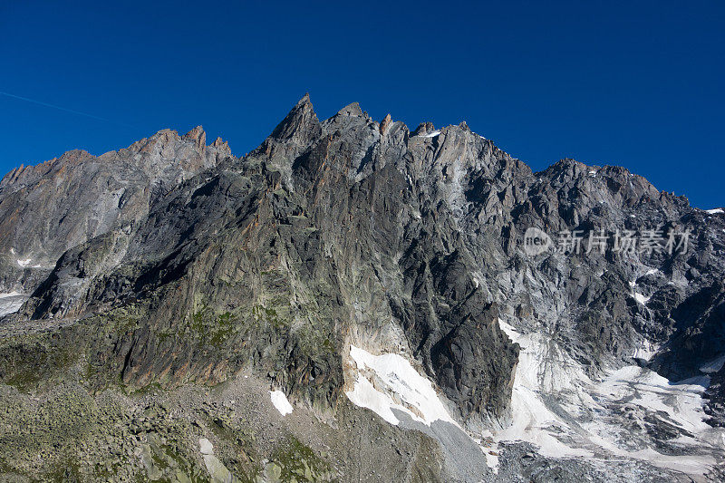 山峰