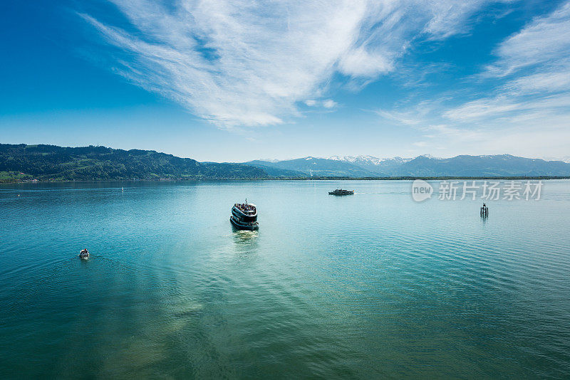 康斯坦斯湖的林道