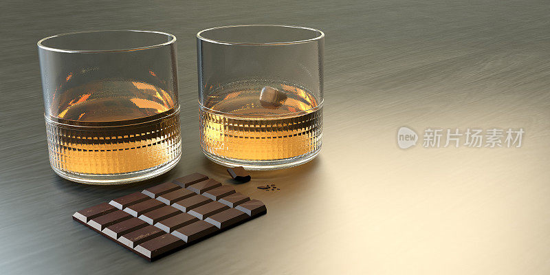 巧克力和威士忌装在水晶玻璃杯里